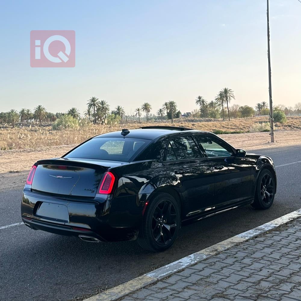 Chrysler 300